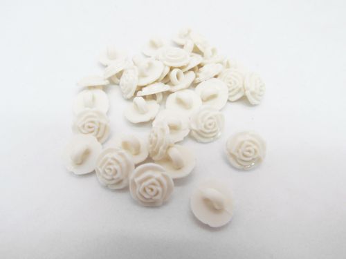 13mm Button- FB626 White