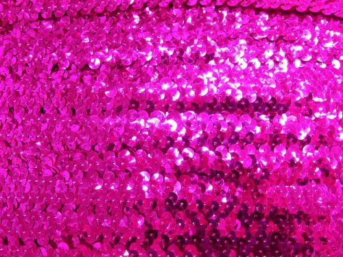 9.1m (10 yard) Roll of Stretch Sequin Trim- 2 Row- Magenta T306