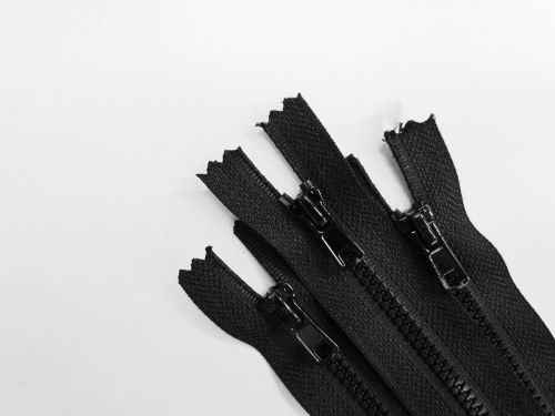 22cm Chunky Zip 3 Pack- Black- ZP34