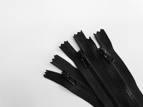 28cm Chunky Zip 3 Pack- Black- ZP36