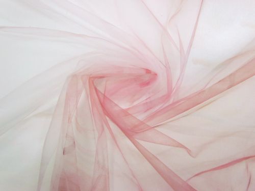 Berry Sorbet Tulle #14388