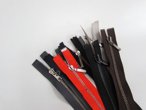 Lucky Dip Metal & Chunky Zip 10 Pack- Long- ZP43