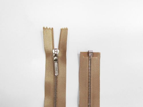 70cm Riri Satin Metal Open End Zip- Peanut #TRW308