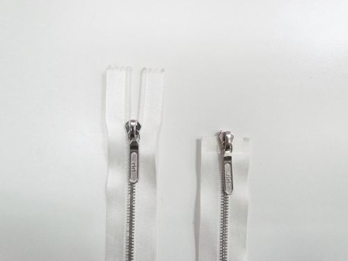 70cm Riri Satin Metal Open End 2 Slider Zip- White #TRW315