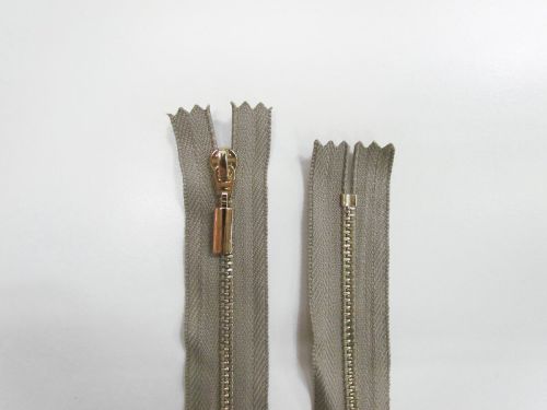 15cm JET Metal Closed End Zip- Beige Grey #TRW331