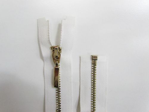 7cm Metal Open End Zip- White #TRW336