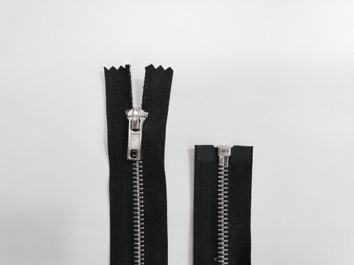 12cm Metal Open End Zip- Black #TRW338