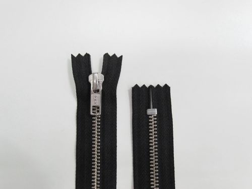 12cm YKK Metal Closed End Zip- Black TRW363