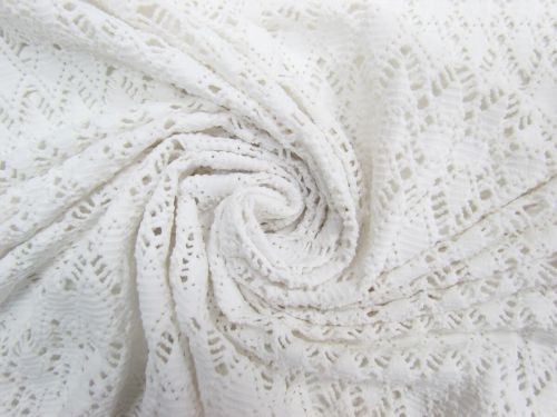 2.5m Final Remnant Piece- Double Diamond Crochet Look Knit- White #8532