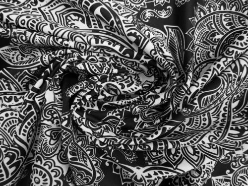 95cm Final Remnant Piece- Paisley Puzzle Matte Spandex #12788