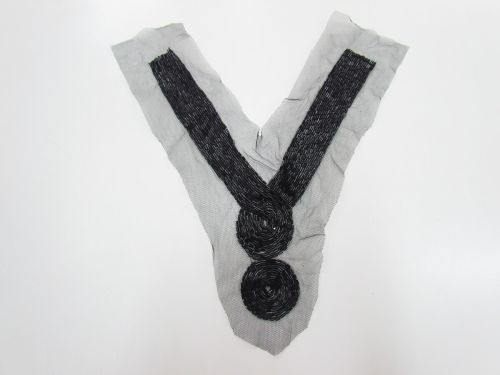 Black Knot Beaded Necklines RW561