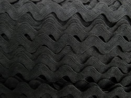 10mm Ric Rac Trim- Black #T063