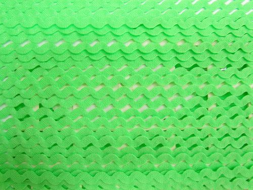 8mm Ric Rac Trim- Sour Apple #T841